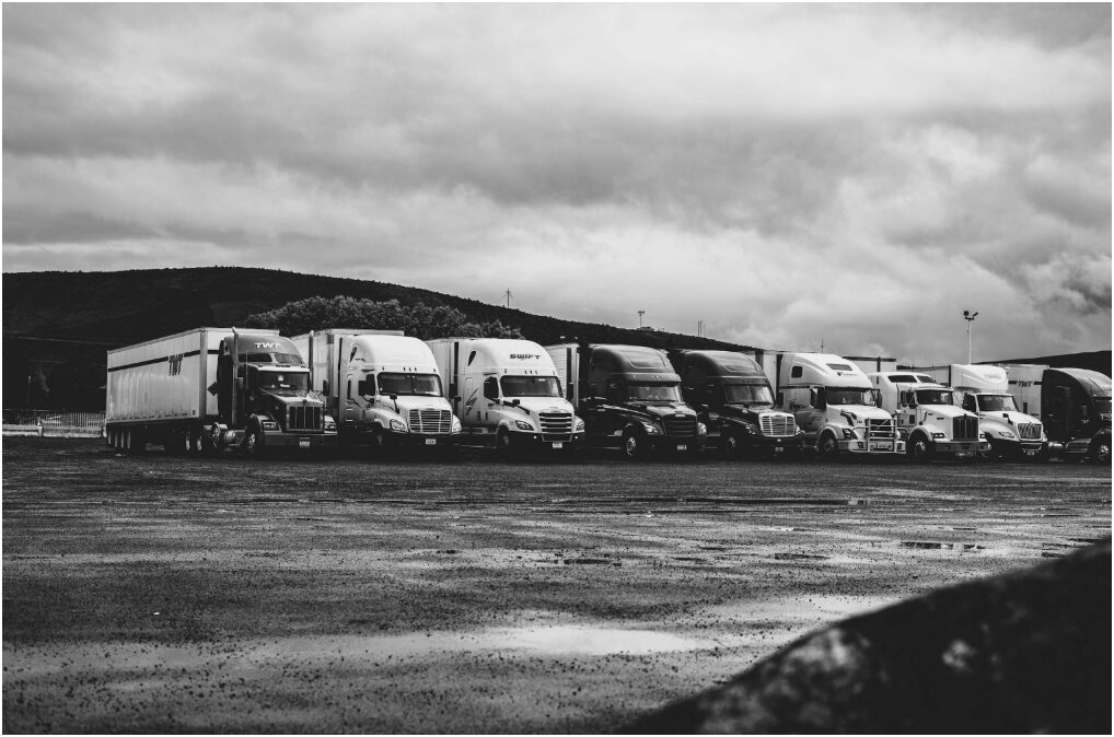 License Battle Threatens California Immigrant Truckers